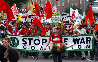 Fortsetzung in Kehl und Strasbourg: Am 2. Juni 2007 demonstriert... Fortsetzung in Kehl und Strasbourg: Am 2. Juni 2007 demonstriert...