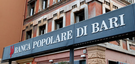 1960 als Genossenschaftsbank gegründet, hat Banca Popolare di Ba...