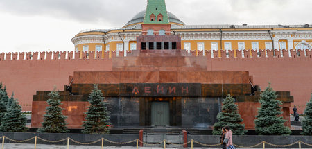 Lenin_Mausoleum_60364908.jpg