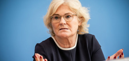 Immer am Nachdenken: Christine Lambrecht (SPD), Bundesjustizmini...