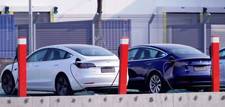 Tesla »Model 3«, produziert in der »Gigafactory« des US-Konzerns... Tesla »Model 3«, produziert in der »Gigafactory« des US-Konzerns...