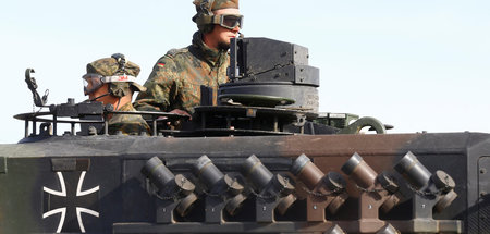 NATO-»Speerspitze« mit Ziel Russland: Bundeswehrsoldaten auf ein...