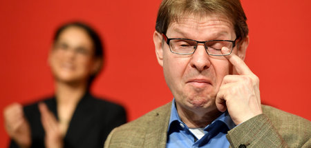Ein weinendes Auge: Ralf Stegner beim Landesparteitag der SPD Sc...