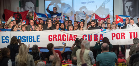 Manifestation der Solidarität mit Kuba im Januar 2019 während de...