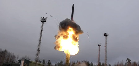 Interkontinentalrakete startet in Russland (undatierte Aufnahme)