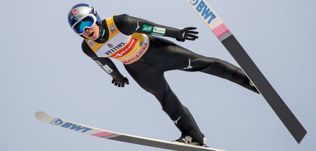 »Ein Zauberer ist er nicht«, aber fast: Ryoyu Kobayashi fliegt m...