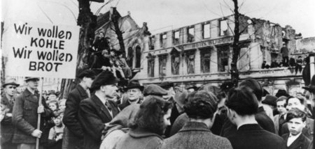 Wegen der katastrophalen Ernährungslage legten am 31.3.1947 in K...