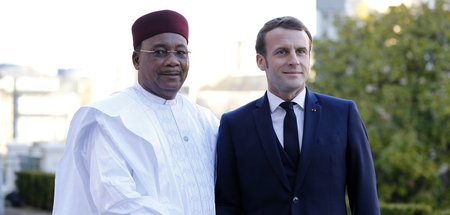 Frankreichs Präsident Macron empfängt seinen nigrischen Amtskoll