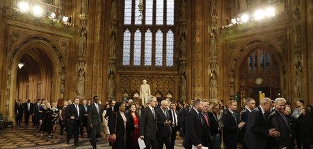 Vom Oberhaus ins Unterhaus: Mitglieder des britischen Parlaments