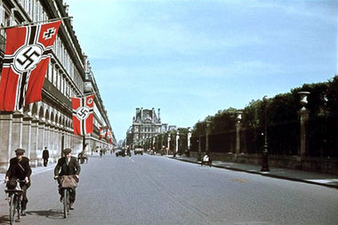 Die Fahnen frisch gebügelt: Das Paris der Nazis war hübsch aufge...
