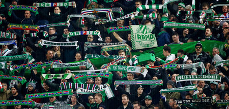 »Fußball wird für Fans in den Stadien gespielt und nicht für ano... »Fußball wird für Fans in den Stadien gespielt und nicht für ano...