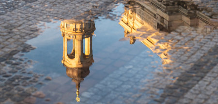 Dresden_am_Morgen_64145730.jpg