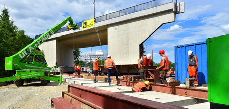 Bau einer Eisenbahnbrücke bei Jena (31.5.2016)
