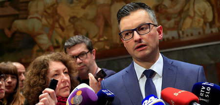 Sloweniens Ministerpräsident Marjan Sarec im Parlament in Ljublj...