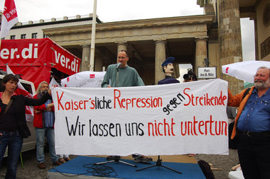 Für Barbara E. hat sich eine Solidaritätskomittee gebildet, das ... Für Barbara E. hat sich eine Solidaritätskomittee gebildet, das ...