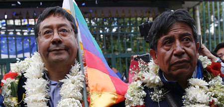 MAS-Kandidaten Luis Arce (l.) und David Choquehuanca am Montag n...