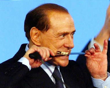 Italiens Premierminister Berlusconi (hier bei einer Banketteröff...