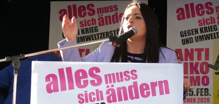 Sevim Dagdelen auf der Abschlusskundgebung am Marienplatz