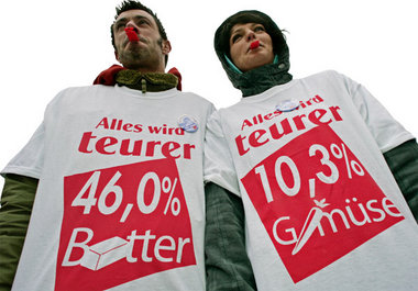 Zwei Übeltäter am 15. Februar vor der Isar-Amper-Klinik in Münch... Zwei Übeltäter am 15. Februar vor der Isar-Amper-Klinik in Münch...