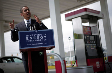 Prediger an der Tankstelle: Obama im April 2008 in Indianapolis Prediger an der Tankstelle: Obama im April 2008 in Indianapolis