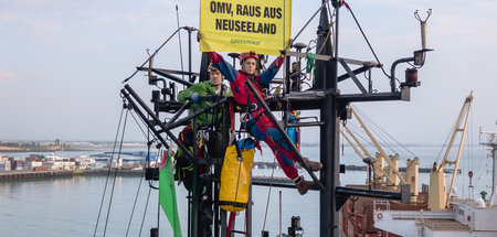 Österreichischer Energiekonzern OMV unter Druck – Proteste gegen...