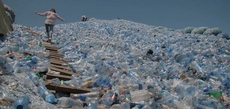 In Tansania fehlt für anfallendes Plastik ein funktionierendes R...