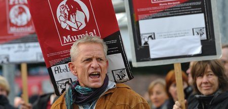 Free Mumia! Proteste vor dem US-Generalkonsulat in Frankfurt am ... Free Mumia! Proteste vor dem US-Generalkonsulat in Frankfurt am ...
