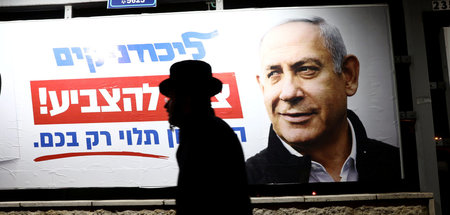 Wahl ohne Ende: Poster für Benjamin Netanjahu und die Likud-Part...