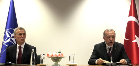NATO-Generalsekretär Jens Stoltenberg und der türkische Präsiden