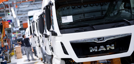 Mit dem Abschied vom Dieselmotor und EU-Vorgaben wird die Entlas... Mit dem Abschied vom Dieselmotor und EU-Vorgaben wird die Entlas...
