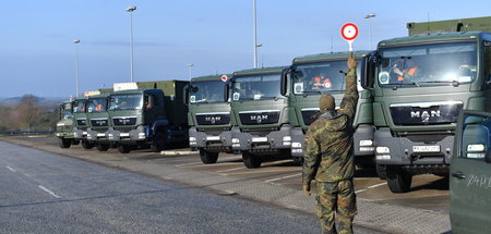 Militaeruebung_Defen_64595621.jpg