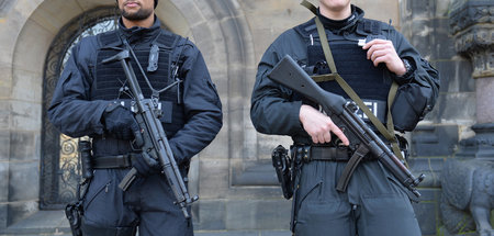 Polizei_in_Bremen_44415842.jpg
