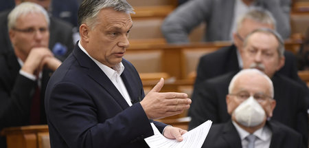 Ungarns Ministerpräsident Viktor Orban im Parlament in Budapest ...