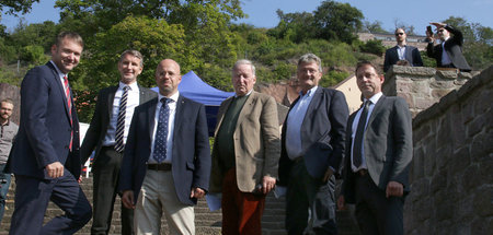 Reicht für zwei Parteien, findet Jörg Meuthen: AfD-Prominenz bei...