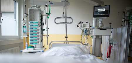 Leeres Bett in einem Recklinghausener Krankenhaus (20.3.2020)