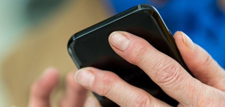 Smartphones für den Kampf gegen die Pandemie einzusetzen heißt, ...