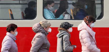 »Stimmung nicht kippen lassen«: Masken im öffentlichen Nahverkeh...