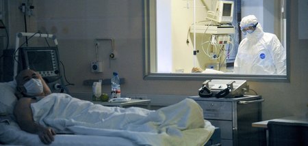 Covid-19-Patientin im Moskauer Sklifossowski-Krankenhaus (25.3.2... Covid-19-Patientin im Moskauer Sklifossowski-Krankenhaus (25.3.2...