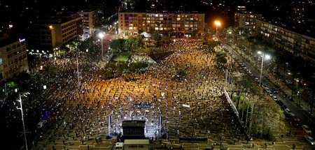 Platz genug: Auf dem Rabin Square in Tel Aviv lässt es sich auch...
