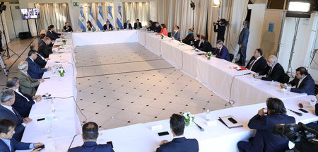 Beratungsgespräch der argentinischen Regierung zum Schuldenmorat...