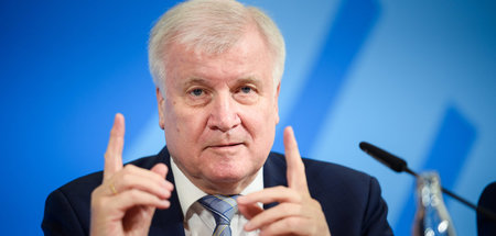 Horst_Seehofer_64085966.jpg