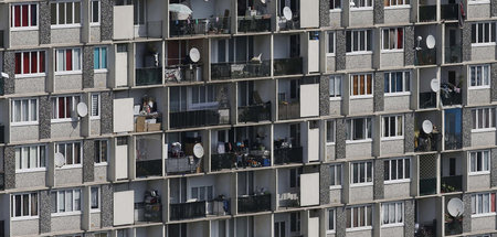 Ein Wohnblock im Pariser Vorort Choisy-le-Roi (23.7.2013)