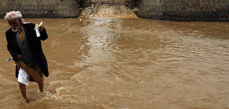 Unter Wasser: Auch Jemens Hauptstadt Sanaa ist nach heftigen Reg... Unter Wasser: Auch Jemens Hauptstadt Sanaa ist nach heftigen Reg...
