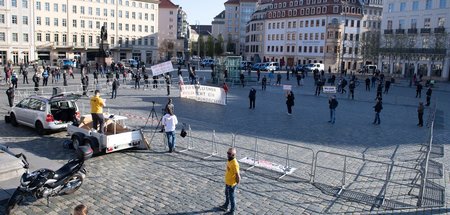 Coronavirus_Pegida_D_65102976(1).jpg