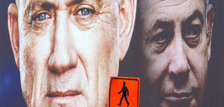 Gantz und Netanjahu auf Wahlplakat des Bündnisses Blau-Weiß (Feb... Gantz und Netanjahu auf Wahlplakat des Bündnisses Blau-Weiß (Feb...