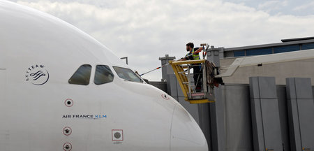Die Arbeiter dürfen den Dreck wegmachen. In der Krise sollen sie...