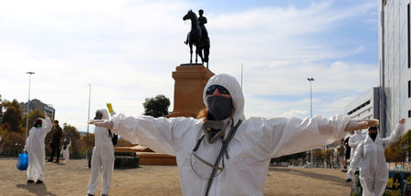 Demonstranten am Sonntag auf der Plaza Italia im Zentrum von San...