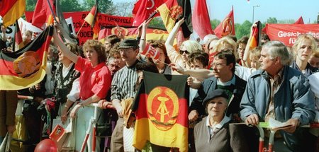 Man ahnte schon, was mit der »Wiedervereinigung« dräute (Kundgeb...