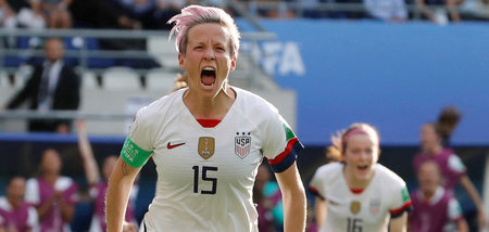Dranbleiben: Megan Rapinoe und ihre Kolleginnen wollen sich nich... Dranbleiben: Megan Rapinoe und ihre Kolleginnen wollen sich nich...