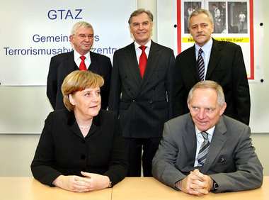 Im Zweifel gegen die Verfassung: Bundeskanzlerin Angela Merkel m...